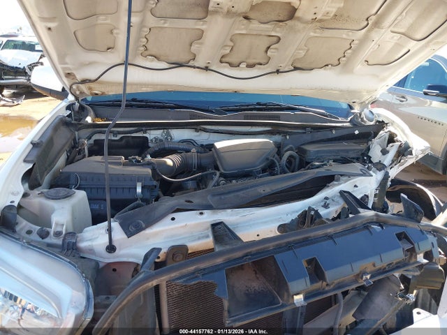 5TFAX5GN6KX146900 Toyota Tacoma Sr5