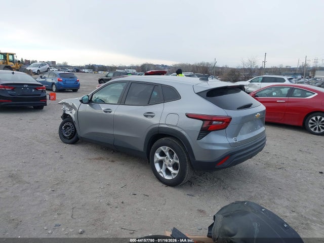 Chevrolet Trax Fwd Ls 2025 KL77LFEPXSC144233 Image 3