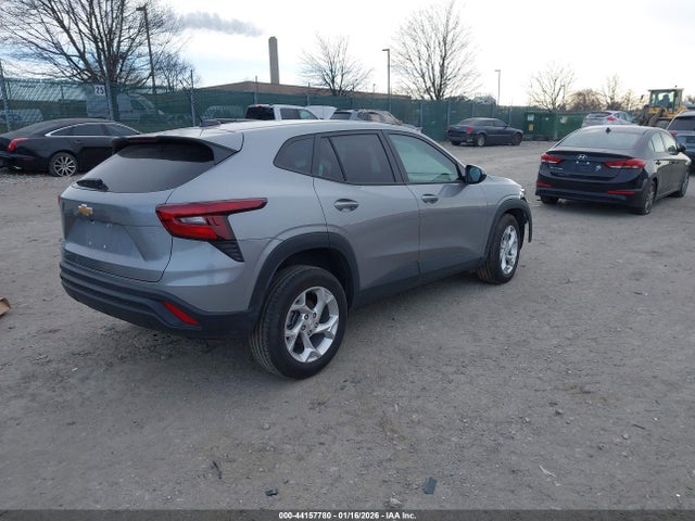 Chevrolet Trax Fwd Ls 2025 KL77LFEPXSC144233 Image 4