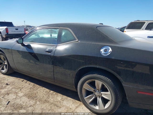 Продаж на аукціоні авто 2019 Dodge Challenger Sxt, vin: 2C3CDZAG0KH694211, номер лоту: 44157814