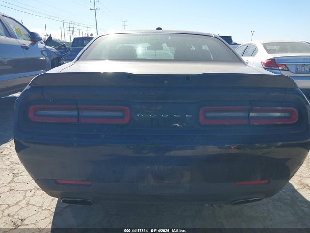 Продаж на аукціоні авто 2019 Dodge Challenger Sxt, vin: 2C3CDZAG0KH694211, номер лоту: 44157814