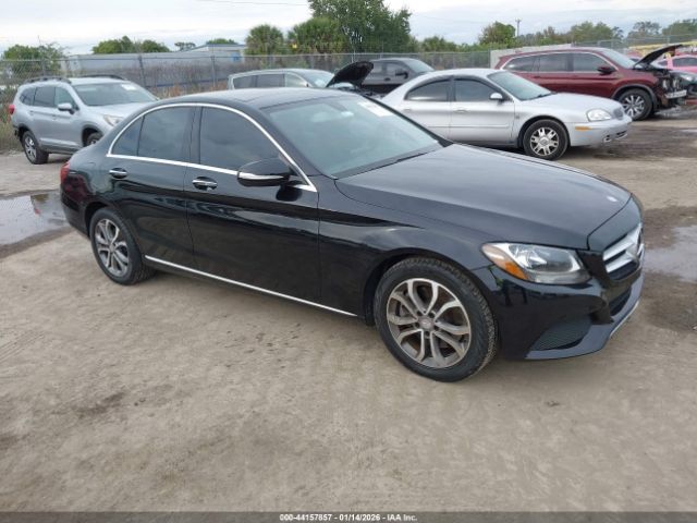 2015 MERCEDES-BENZ C 300 55SWF4KB7FU083157