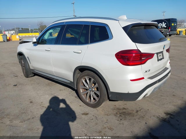 5UXTR7C55KLE97195 BMW X3 Sdrive30i