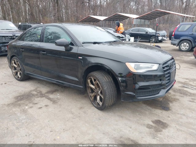 2016 AUDI A3 WAUB8GFF0G1092458 Photo 0