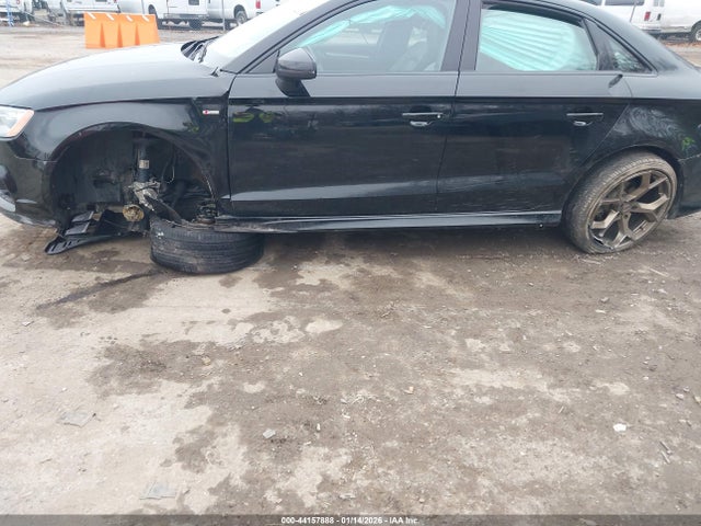2016 AUDI A3 WAUB8GFF0G1092458 Photo 5