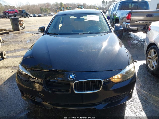 2013 Bmw 328i მანქანა იყიდება აუქციონზე, vin: WBA3A5C54DF358149, აუქციონის ნომერი: 44157916