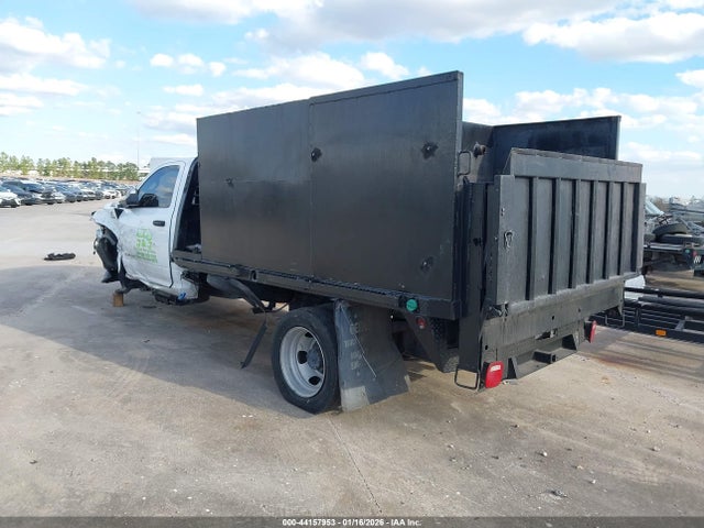 2020 RAM 5500 CHASSIS 3C7WRMBL1LG263700 Photo 2