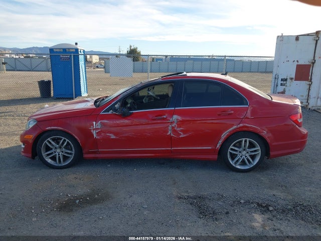 WDDGF4HB5EA960545 Mercedes-Benz C-class C 250 Sport