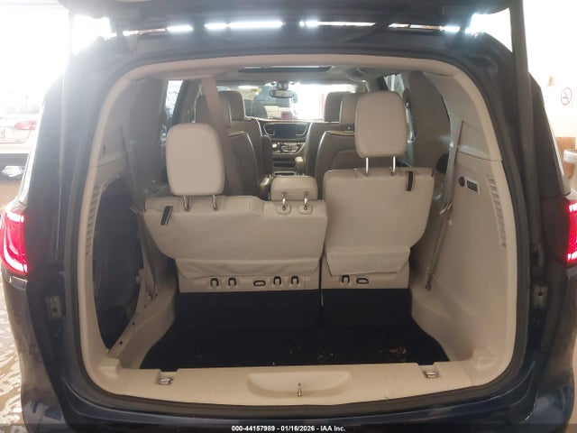 Продажа на аукционе авто 2020 Chrysler Pacifica Limited, vin: 2C4RC1GG3LR102846, номер лота: 44157989