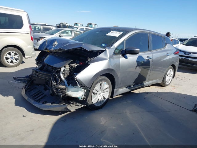 1N4AZ1BV7NC562921 Nissan Leaf S 40 Kwh