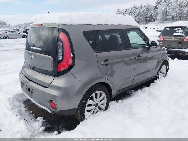KNDJP3A56H7486828 KIA SOUL +