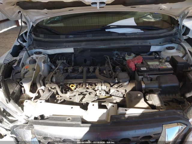 44158091 :رقم المزاد ، 3N1CP5CU2KL562902 vin ، 2019 Nissan Kicks Sv مزاد بيع