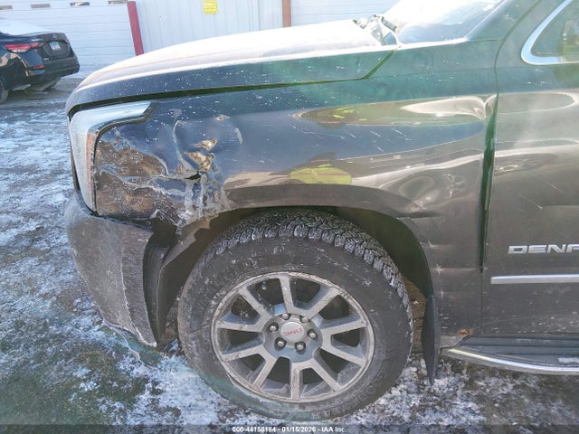 44158184 :رقم المزاد ، 1GKS2CKJXFR129995 vin ، 2015 Gmc Yukon Denali مزاد بيع