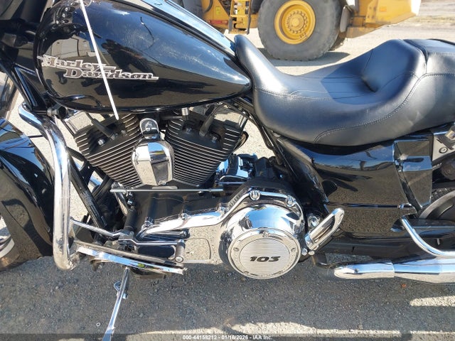 2013 HARLEY-DAVIDSON FLHX 1HD1KBM32DB631646 Photo 8