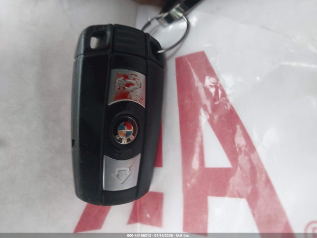 44158213 :رقم المزاد ، WBAUL73569VJ75312 vin ، 2009 Bmw 128i مزاد بيع