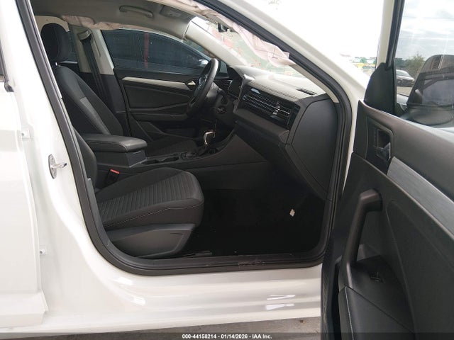 44158214 :رقم المزاد ، 3VW5X7BU9SM084987 vin ، 2025 Volkswagen Jetta 1.5t S مزاد بيع