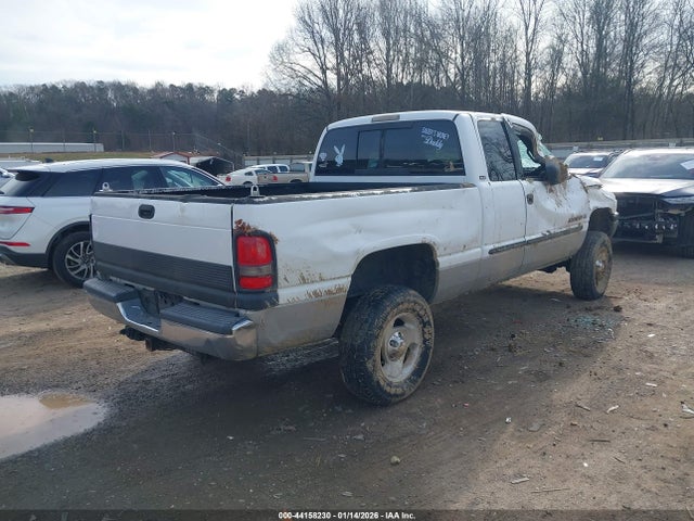 2000 DODGE RAM 1500 1B7HF13ZXYJ191157 Photo 3