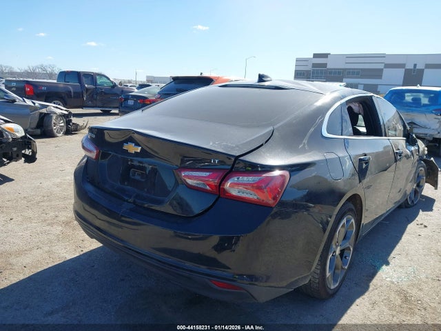 1G1ZD5ST8LF111261 Chevrolet Malibu Fwd Lt