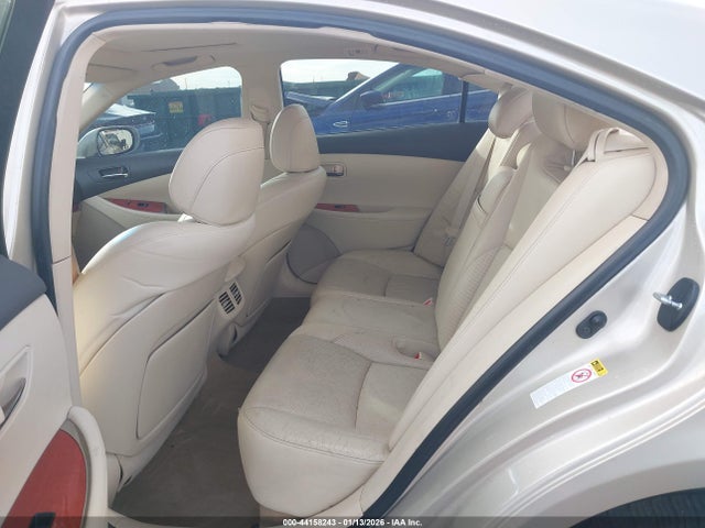 Продаж на аукціоні авто 2011 Lexus Es 350, vin: JTHBK1EG1B2417311, номер лоту: 44158243