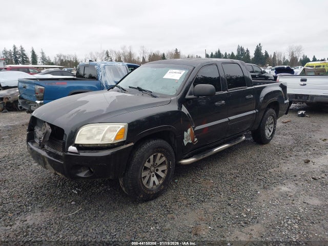 2008 MITSUBISHI RAIDER 1Z7HC28KX8S572029 Photo 1