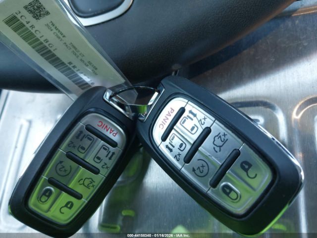 2024 CHRYSLER PACIFICA 2C4RC1BG1RR148210 Photo 10