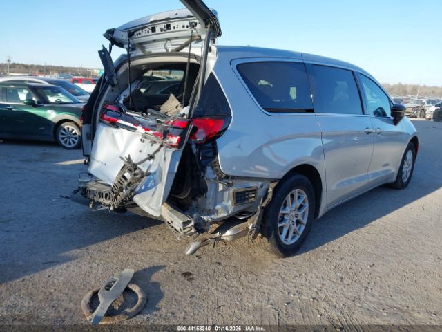 2024 CHRYSLER PACIFICA 2C4RC1BG1RR148210 Photo 3