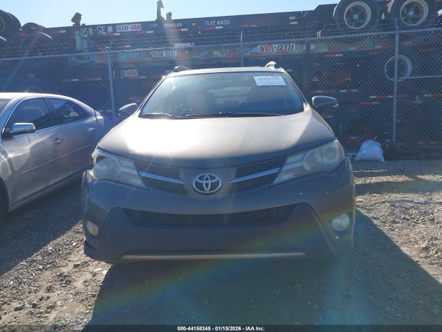 JTMYFREV9ED035002 Toyota Rav4 Limited