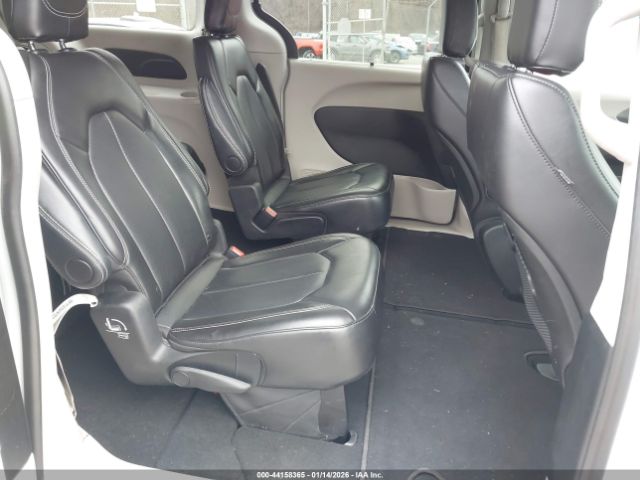 2024 CHRYSLER PACIFICA 2C4RC1BG1RR125445 Photo 7
