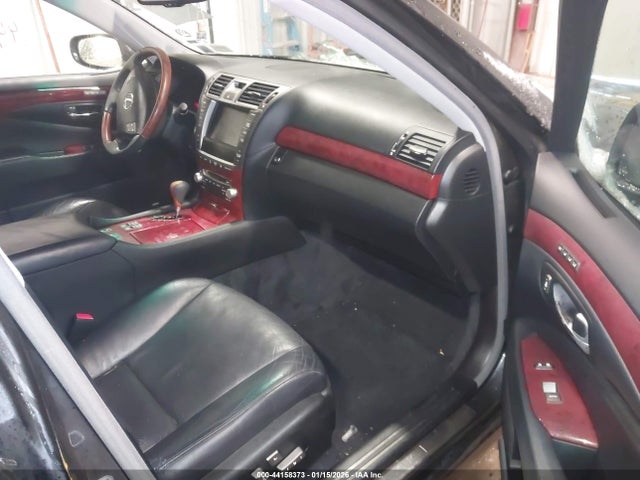 2010 Lexus Ls 460 მანქანა იყიდება აუქციონზე, vin: JTHCL5EF4A5005672, აუქციონის ნომერი: 44158373
