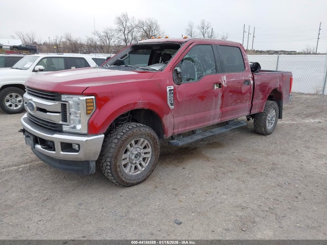 2018 FORD F-250 1FT7W2B6XJEB36540 Photo 1
