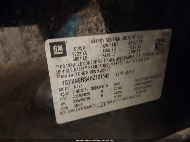 2017 CADILLAC XT5 1GYKNERS4HZ127542 Photo 8