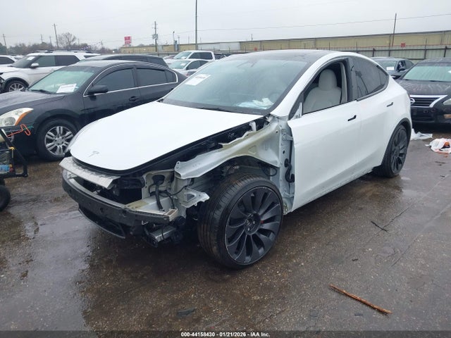 2023 TESLA MODEL Y 7SAYGDEF9PF920484 Photo 1