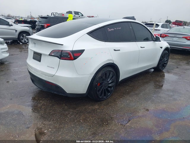2023 TESLA MODEL Y 7SAYGDEF9PF920484 Photo 3