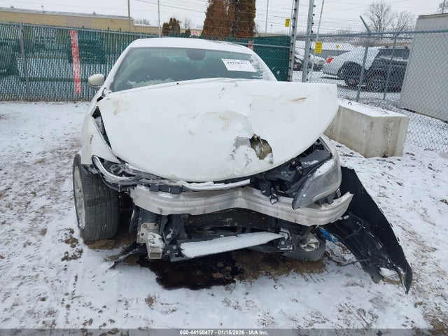 2015 Chrysler 200 Limited მანქანა იყიდება აუქციონზე, vin: 1C3CCCAB9FN608802, აუქციონის ნომერი: 44158477