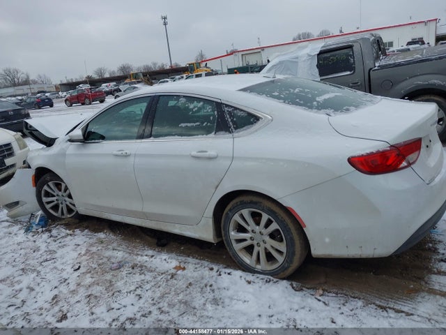 2015 Chrysler 200 Limited მანქანა იყიდება აუქციონზე, vin: 1C3CCCAB9FN608802, აუქციონის ნომერი: 44158477
