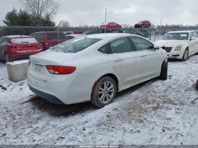 2015 Chrysler 200 Limited მანქანა იყიდება აუქციონზე, vin: 1C3CCCAB9FN608802, აუქციონის ნომერი: 44158477
