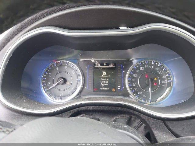 2015 Chrysler 200 Limited მანქანა იყიდება აუქციონზე, vin: 1C3CCCAB9FN608802, აუქციონის ნომერი: 44158477