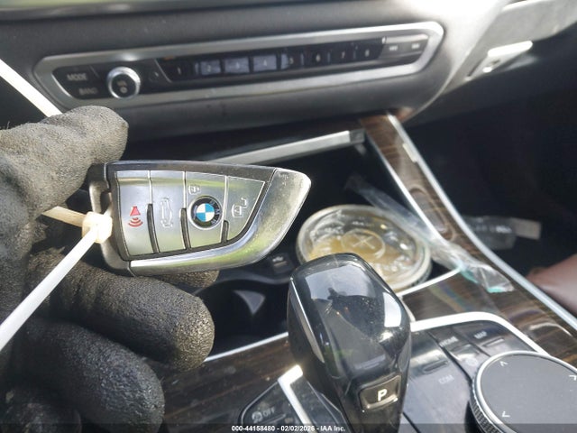 2019 BMW X5 5UXCR6C57KLL35592 Photo 10