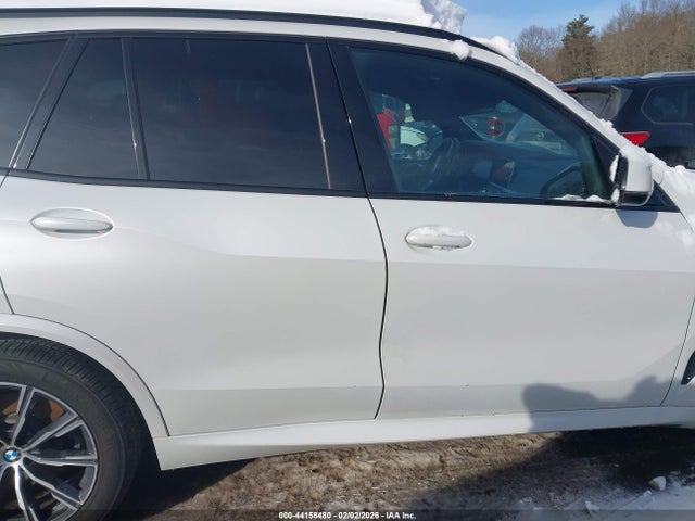 44158480 :رقم المزاد ، 5UXCR6C57KLL35592 vin ، 2019 Bmw X5 Xdrive40i مزاد بيع