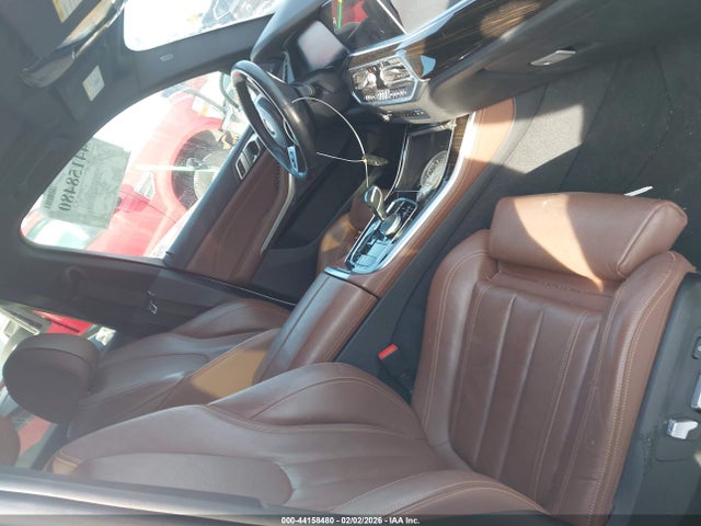 2019 BMW X5 5UXCR6C57KLL35592 Photo 4