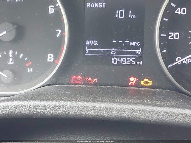 KMHD84LF5HU072457 Hyundai ELANTRA SE