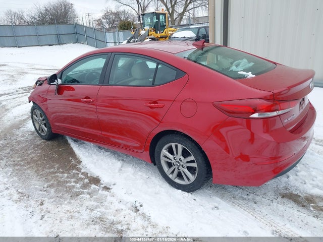 KMHD84LF5HU072457 Hyundai ELANTRA SE
