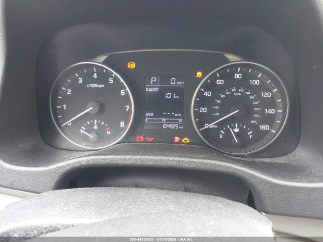KMHD84LF5HU072457 Hyundai ELANTRA SE