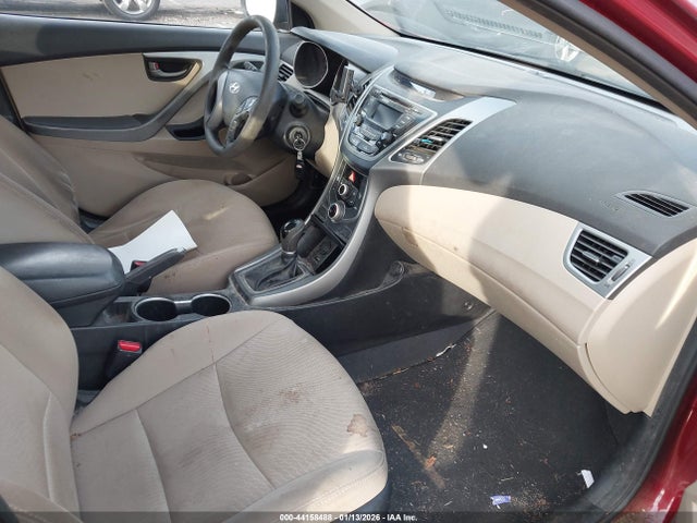 44158488 :رقم المزاد ، 5NPDH4AEXGH773244 vin ، 2016 Hyundai Elantra Se مزاد بيع