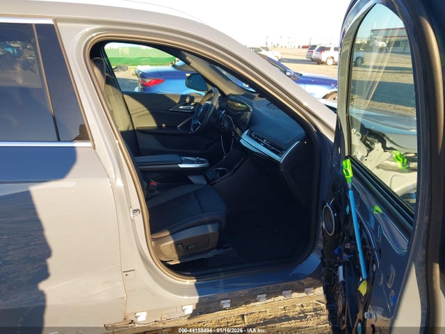 Продаж на аукціоні авто 2024 Bmw X1 Xdrive28i, vin: WBX73EF05R5Z99132, номер лоту: 44158494