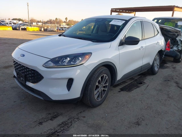 1FMCU0G66NUB14396 Ford ESCAPE SE