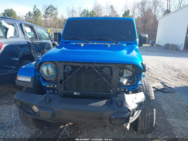 1C4HJXEGXNW102375 Jeep Wrangler Unlimited Sahara Altitude 4x4