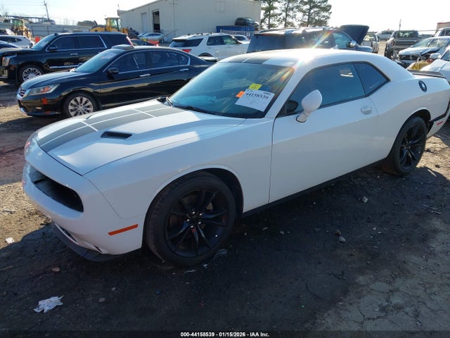 2016 DODGE CHALLENGER 2C3CDZAG0GH337909 Photo 1