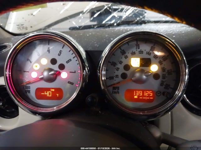 2006 MINI COOPER S WMWRE33586TL21810 Photo 6