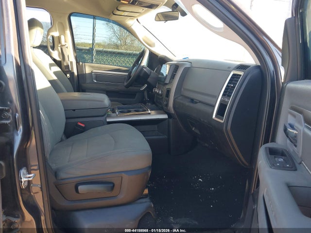 Продажа на аукционе авто 2017 Ram 1500 Slt  4x4 6'4 Box, vin: 1C6RR7GT2HS578405, номер лота: 44158568